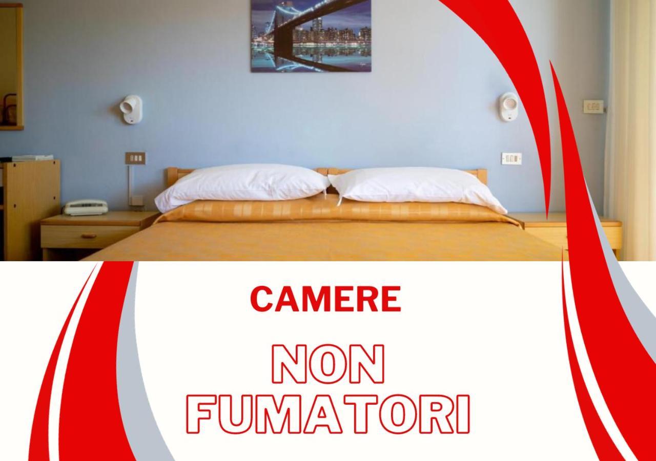 Hotel Quattropalme Tortoreto Екстер'єр фото